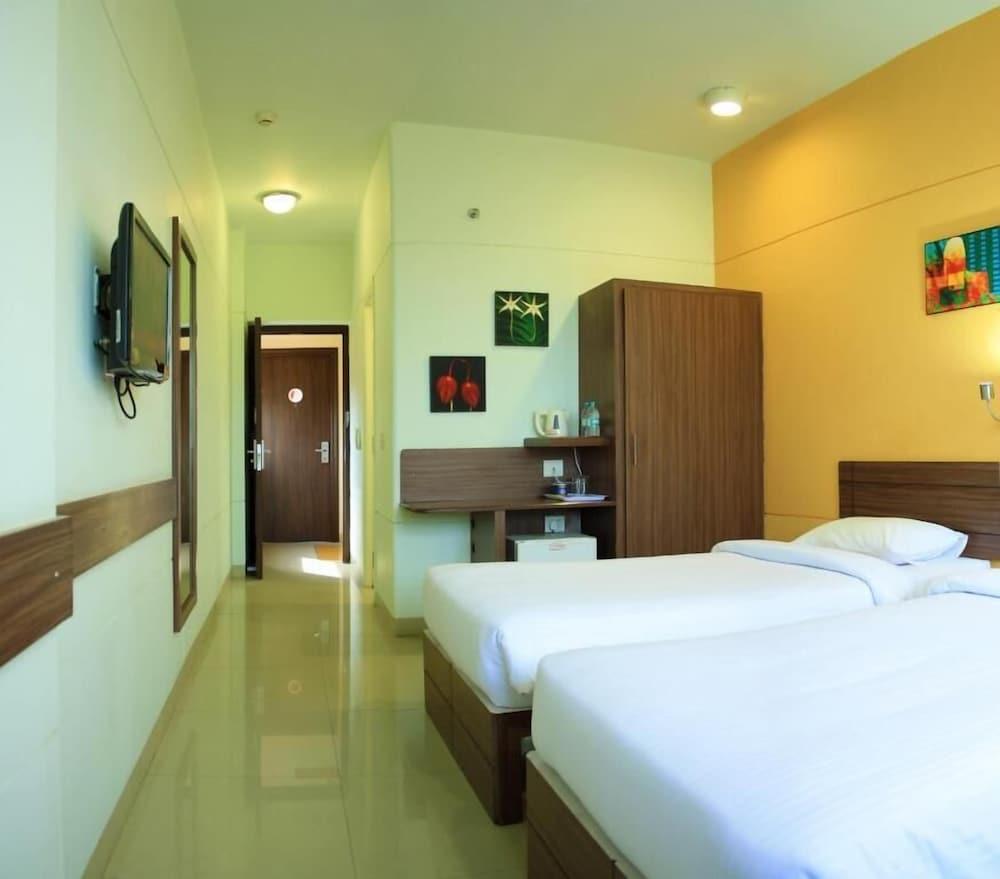 Hotel Ginger East Delhi Neu-Delhi Exterior foto