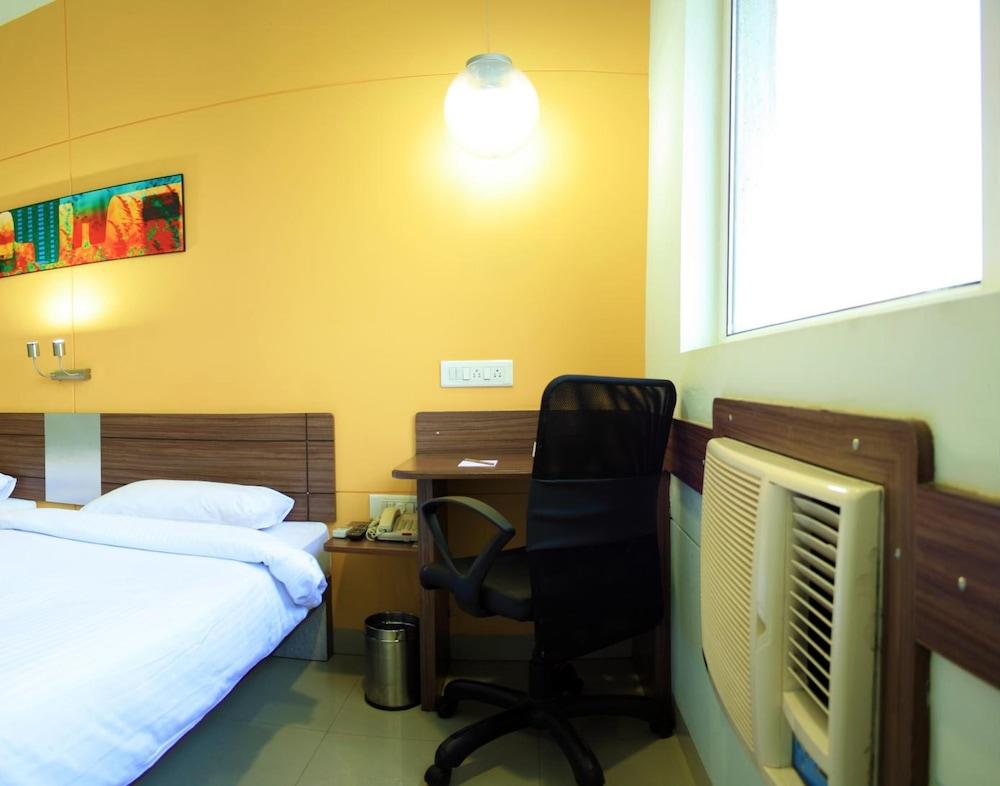 Hotel Ginger East Delhi Neu-Delhi Exterior foto